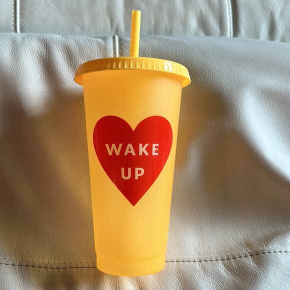 Set of 4 24oz Starbucks cold cups - Picture 3 of 4